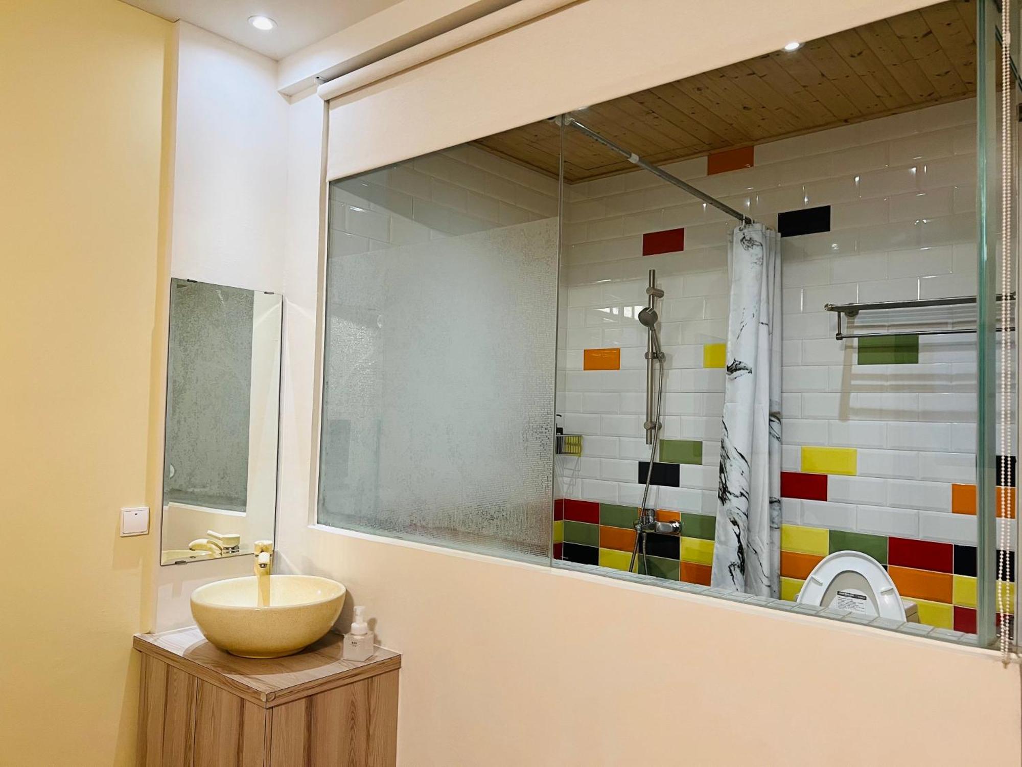 Canal Walk Inn Tainan Bagian luar foto
