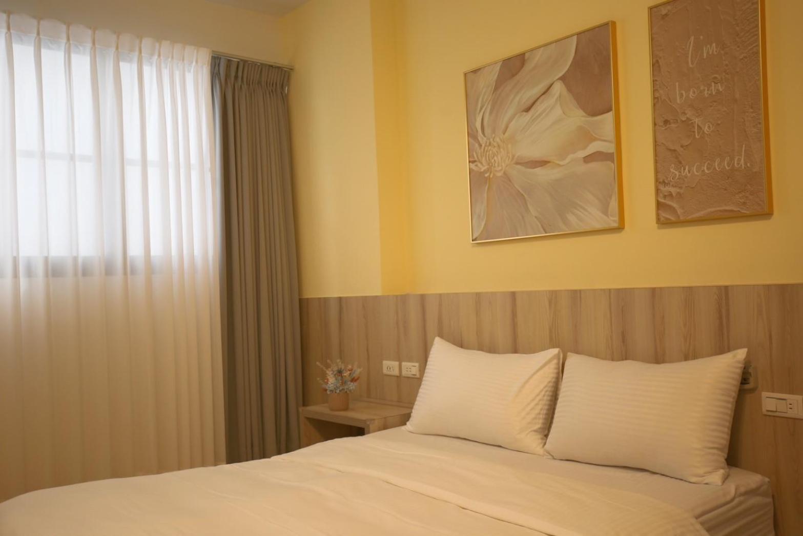 Canal Walk Inn Tainan Bagian luar foto
